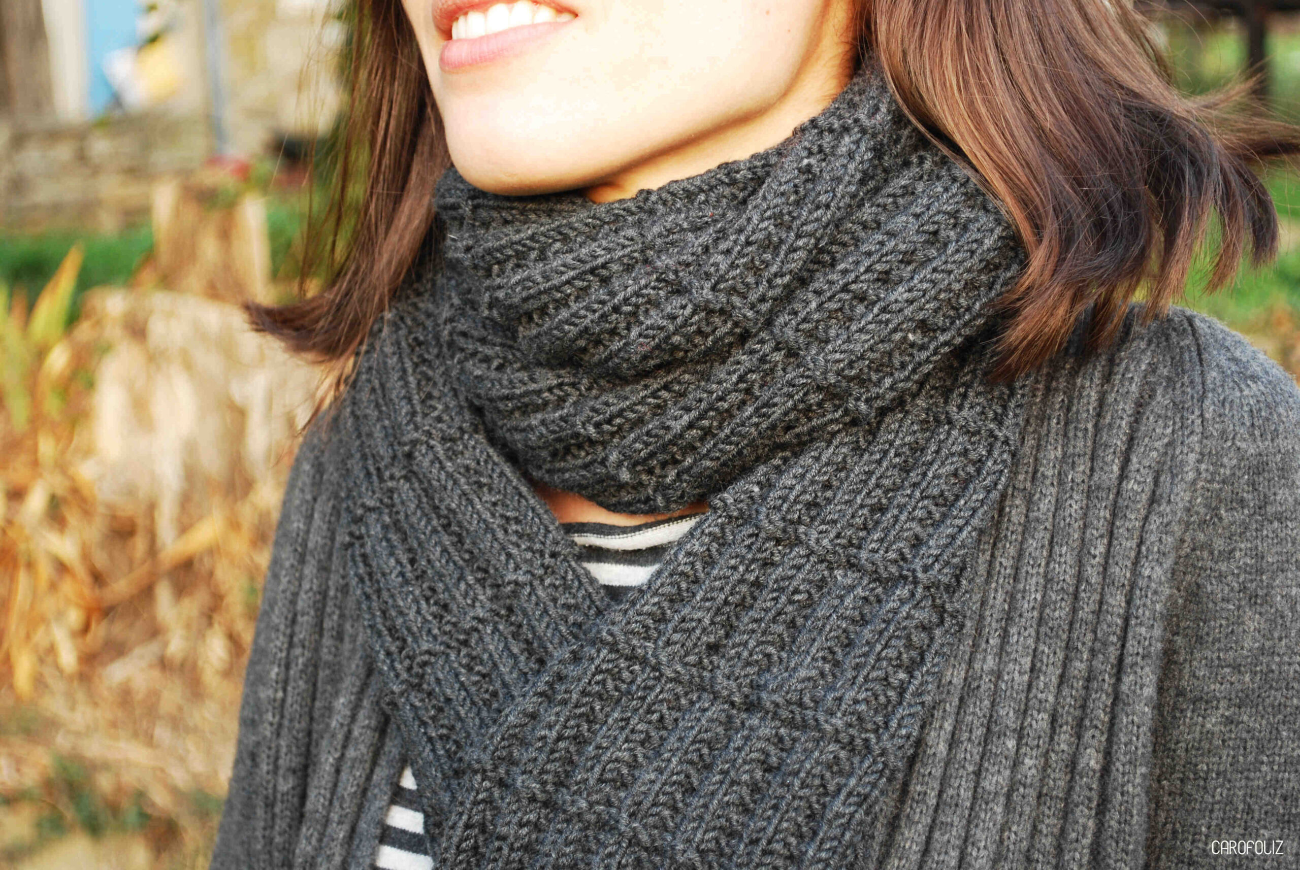 Est-il facile de tricoter une écharpe en laine?