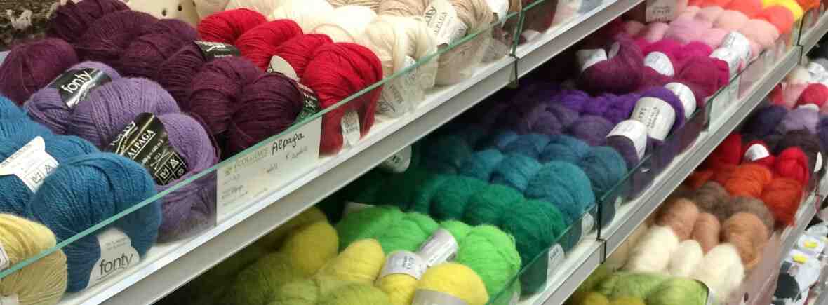 Où acheter de la laine à tricoter à Paris?
